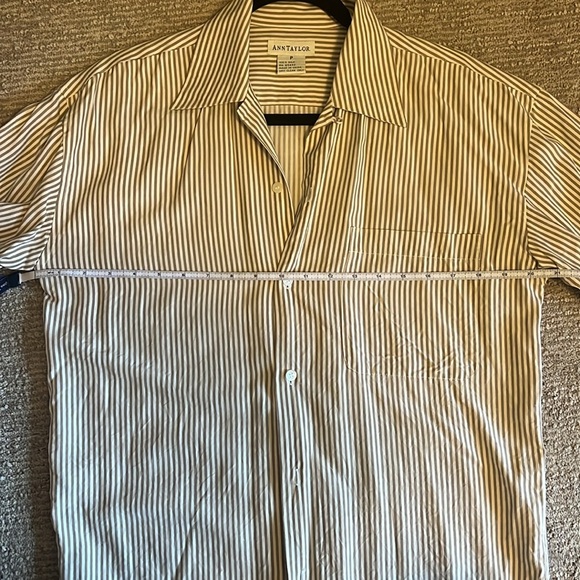 Ann Taylor Button Down Blouse - Picture 14 of 15